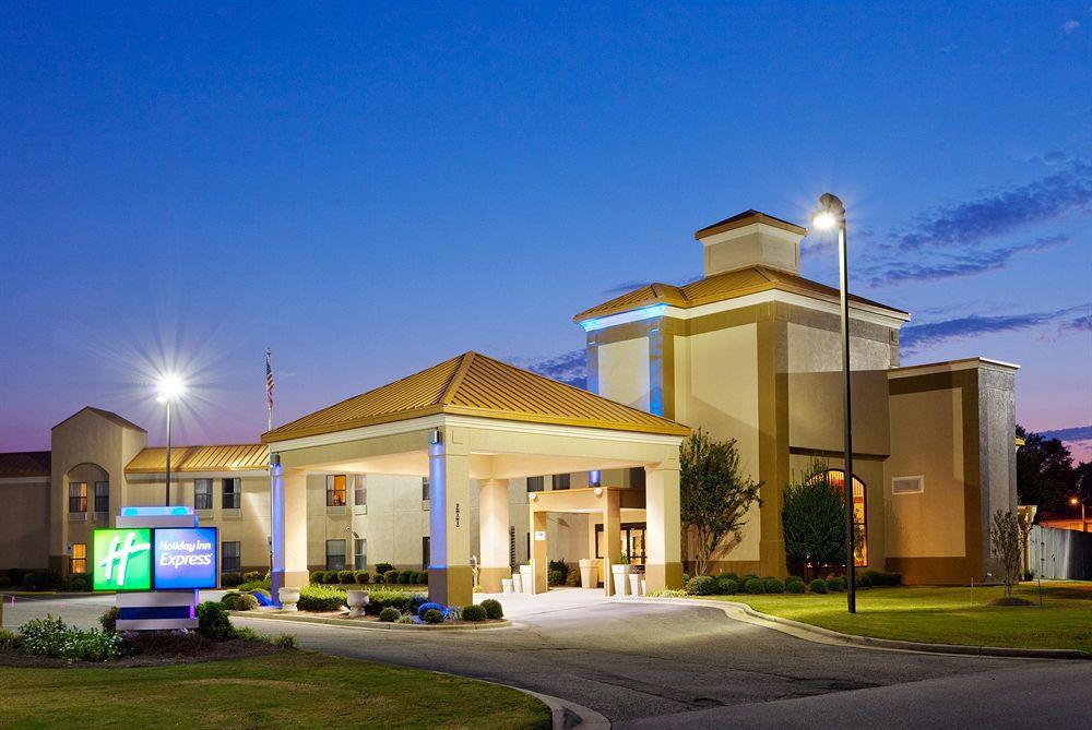 Country Inn & Suites By Radisson, Dunn, Nc Экстерьер фото