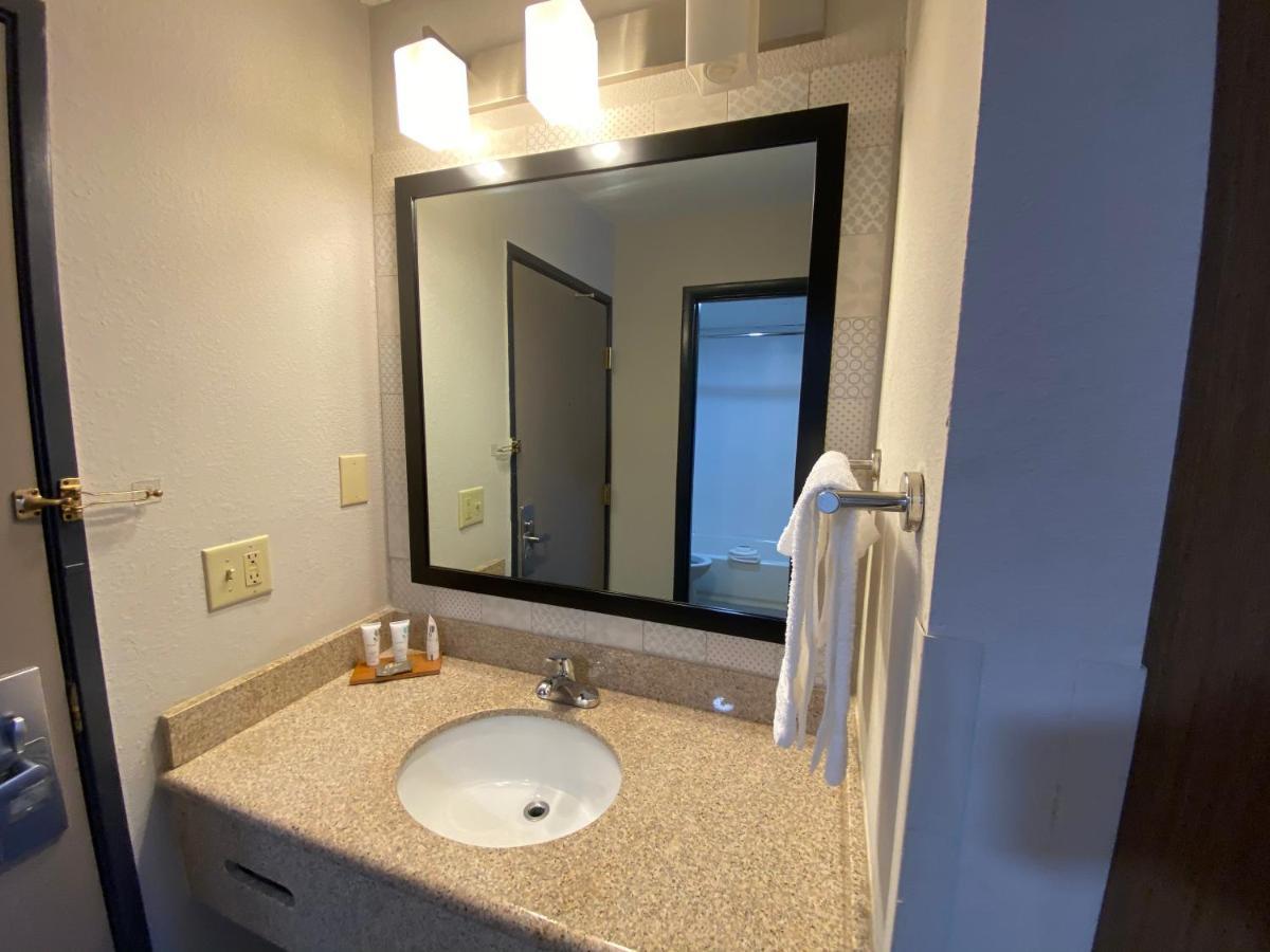 Country Inn & Suites By Radisson, Dunn, Nc Экстерьер фото