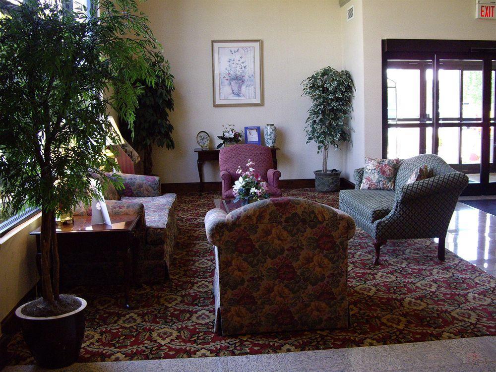 Country Inn & Suites By Radisson, Dunn, Nc Интерьер фото